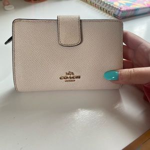 Coach white medium corner zip wallet